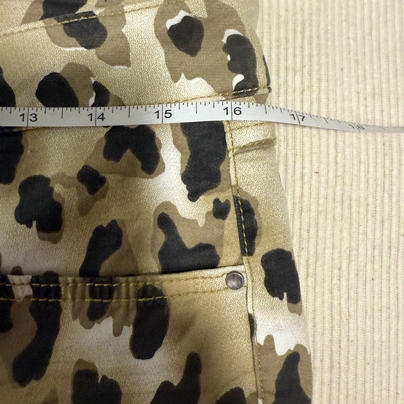 Tru Luxe Leopard Print Skinny Jeans - Picture 8 of 12